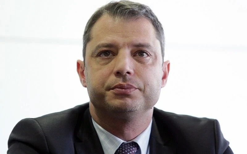 И Делян Добрев подава оставка като народен представител