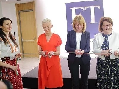 \'Файненшъл Таймс\' откри офис в София