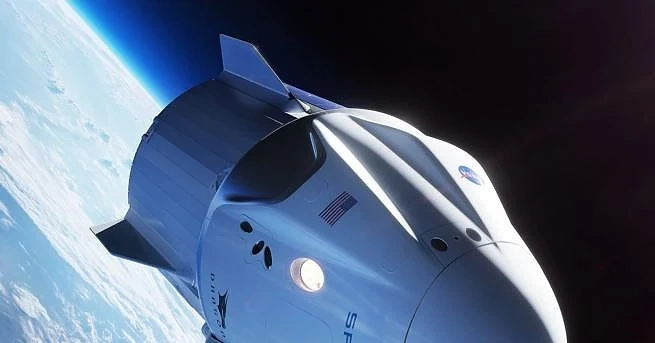 Капсулата за пътници на SpaceX се взриви при тестове