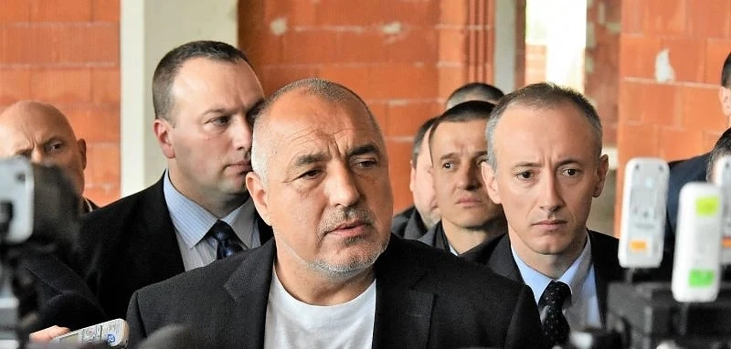 Премиерът: Да искам оставката на Каракачанов? Аз отговарям само за ГЕРБ, той е от ВМРО