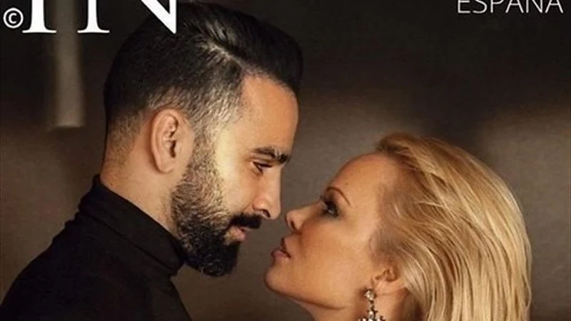 Адил Рами и Памела Андерсън заснеха романтична фотосесия
