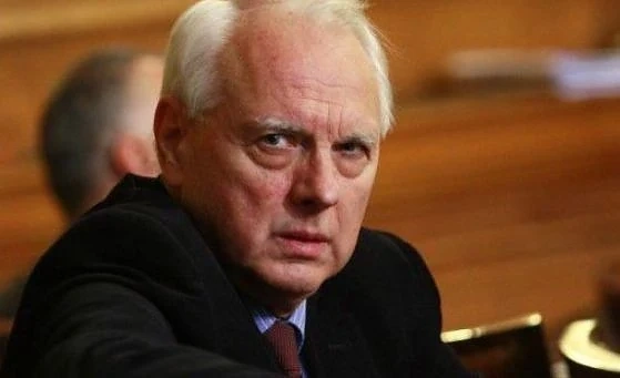 Велизар Енчев: Ще подкрепя Лаура Кьовеши, само тя ще вкара в затвора хора от ОПГ ГЕРБ
