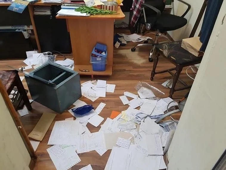 Разбиха офиса на ДСБ във Варна