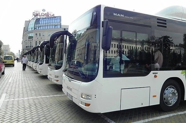 20 нови автобуса по столичната линия 11 от днес