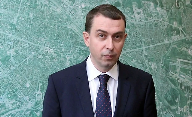 Арх. Здравков през 2018 г: Разрешението за сградата \