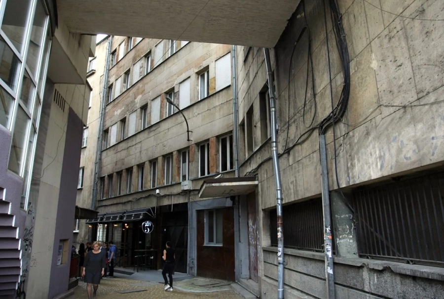 Дарители обновяват емблематичната улица “Малко Търново” в София