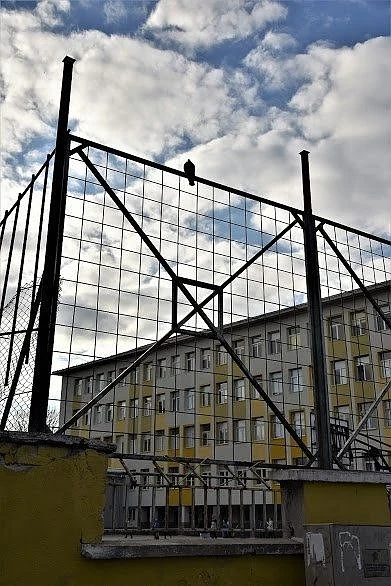 Как приемат деца в СМГ, които са извън класирането?