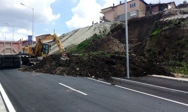 Новият булевард във Варна преди два дни пропадна, днес се срути