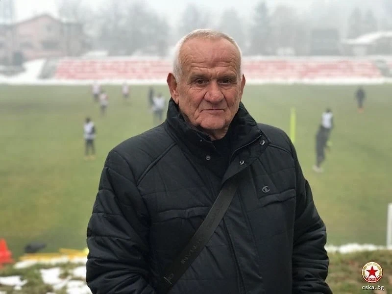Люпко Петрович остава в ЦСКА