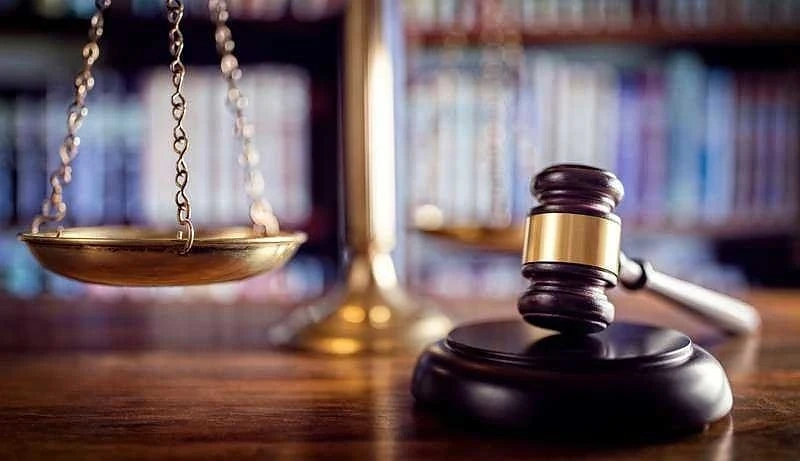 Пуснаха срещу гаранция от 3000 лв. обвинен за кражба на 94 хил. лв. 