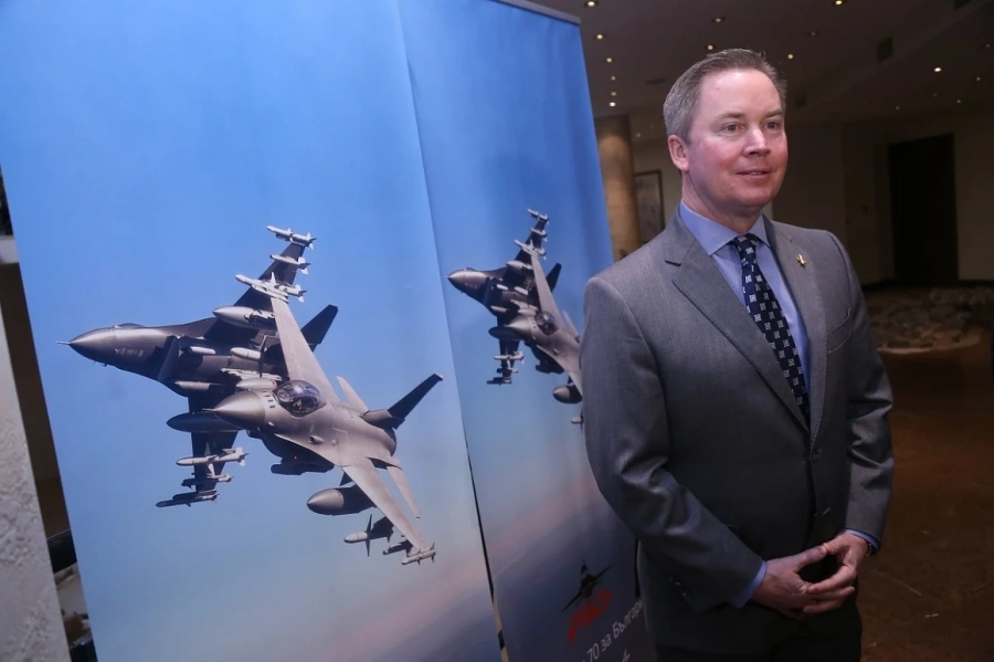 САЩ официално предложи договор за споразумение за 8 изтребителя F-16 Block 70