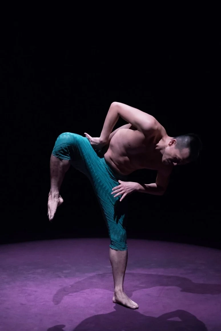 Соло от Италия и стъпки от Тайван на One Dance Week 2019
