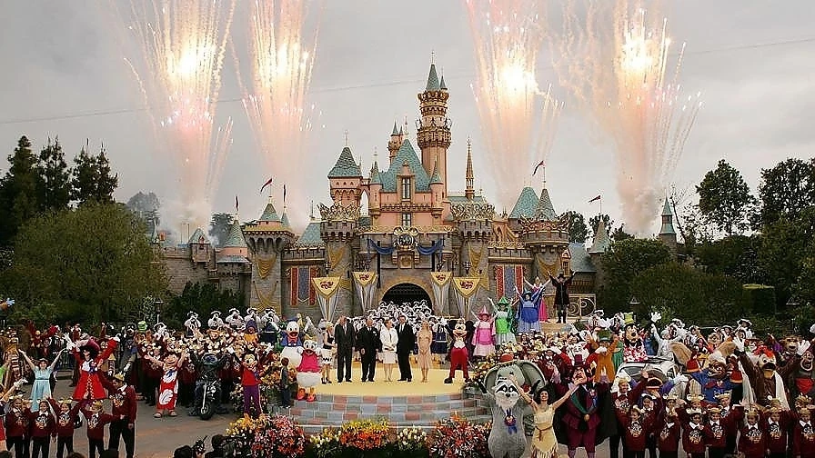 Anaheim - The Disneyland of California 