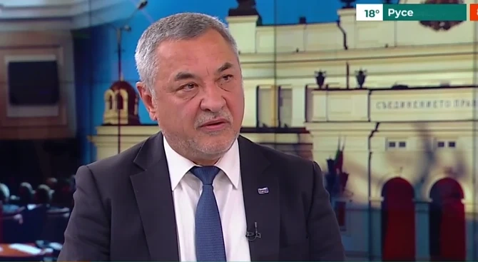 Граждани и организации застават зад Валери Симеонов