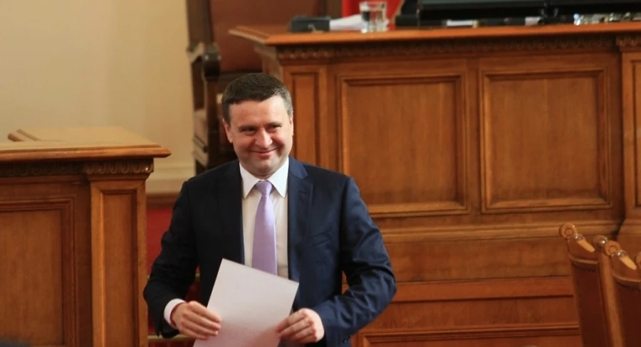 Комисията за финансов надзор проверява „Еврохолд България“ АД