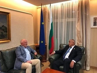 Борисов на среща с Тимерманс: Кой е отгоре и кой - отдолу не е най-важното