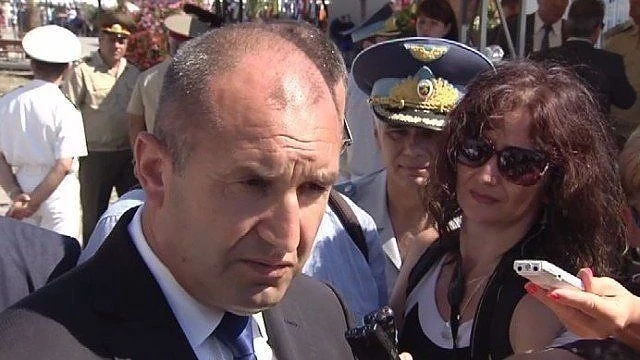 Румен Радев насрочи местните избори за 27 октомври