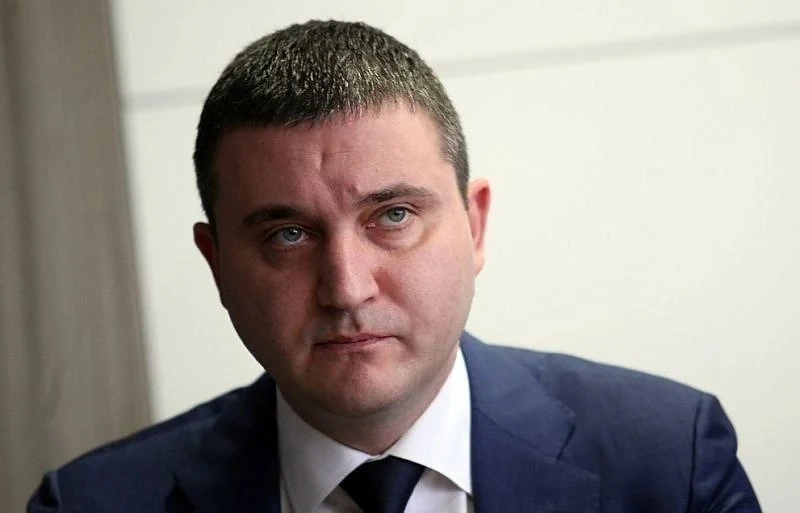 От днес дългът ни е с 200 млн. повече заради изтребителите