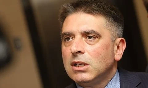 Министър Кирилов се отметна и не прие подписката за Бойко Атанасов