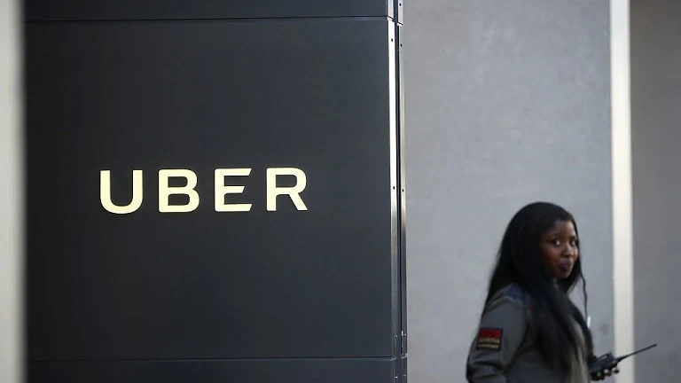 Uber съкращава 400 служители заради забавяне на бизнеса