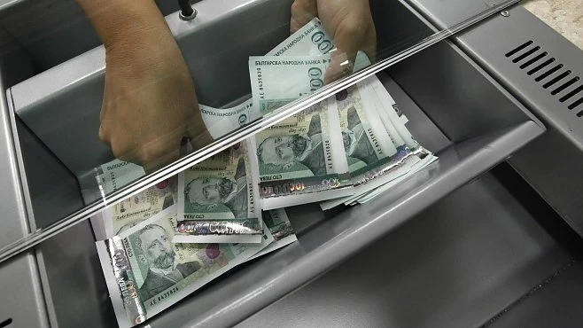 Съветът на ЕС: България трябва да подобри събирането на данъците