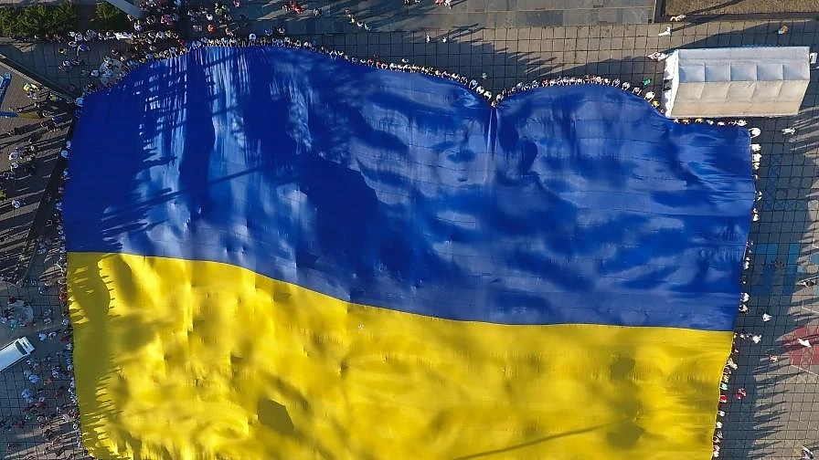 В Украйна рухна блок, има загинали