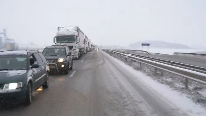 Започват тристранни преговори по пакета Макрон
