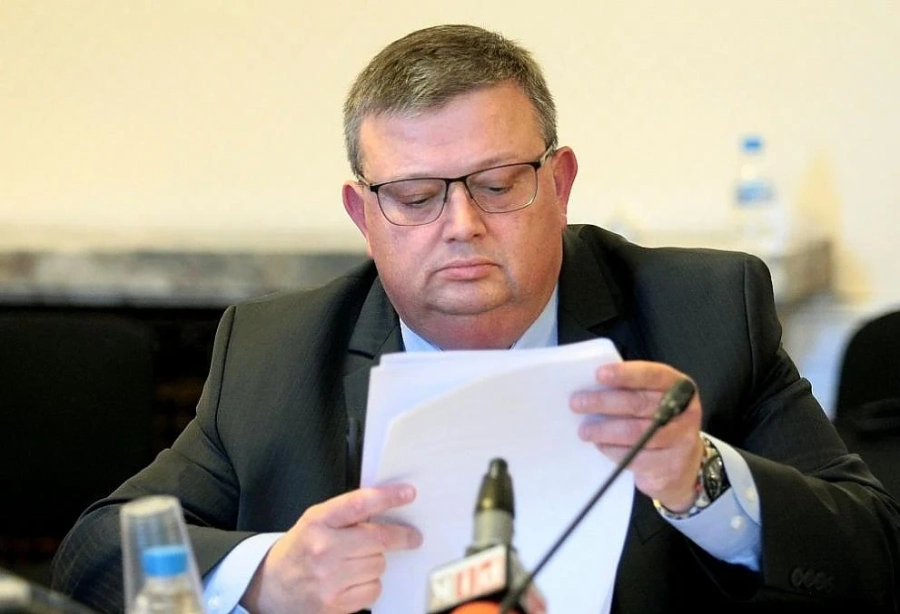 Цацаров с искане за отмяна на решението за освобождаване на Полфрийман