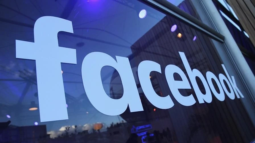 Правилата на Facebook няма да важат за политиците