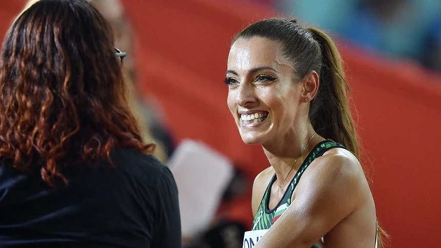 Ивет Лалова стигна полуфиналите на 200 метра на световното в Доха