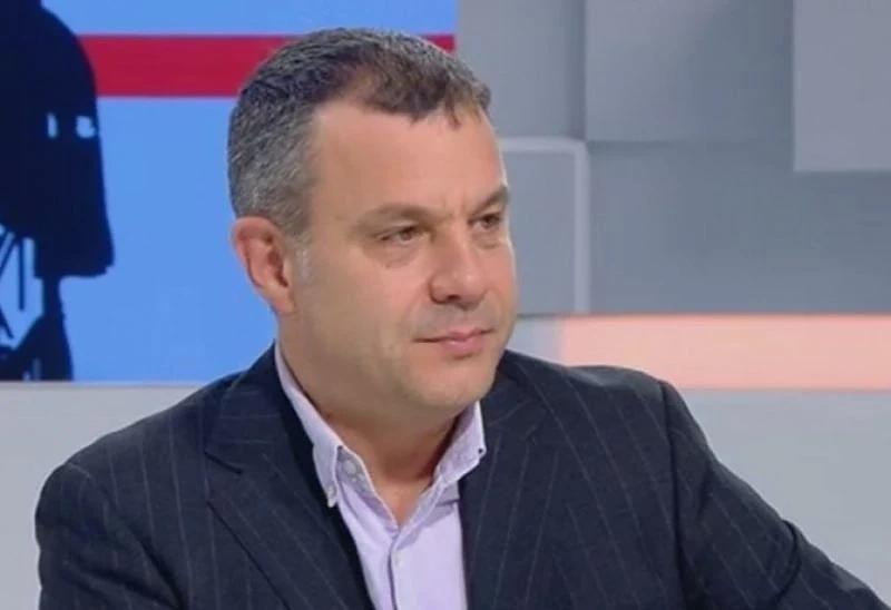 Волен Сидеров вече няма да стъпи в БНТ, заяви Кошлуков  