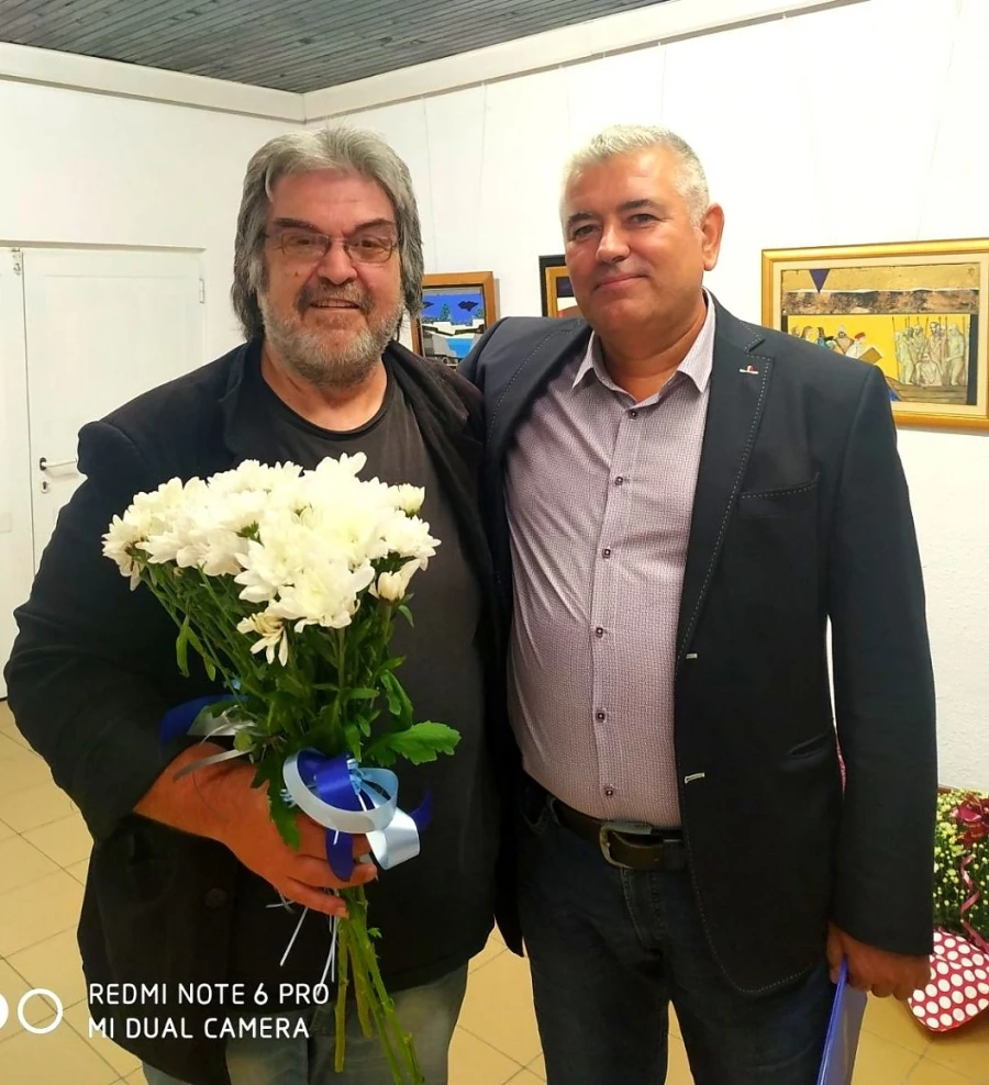 Признатият художник Здравко Палазов с изложба - 35 години творчески път
