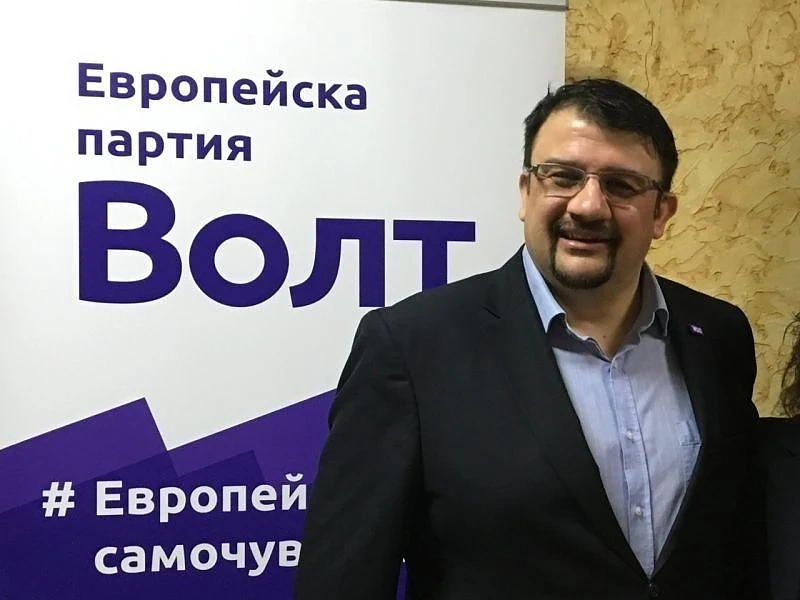 Граждани от над 30 държави ще учредят първата общоевропейска партия в София