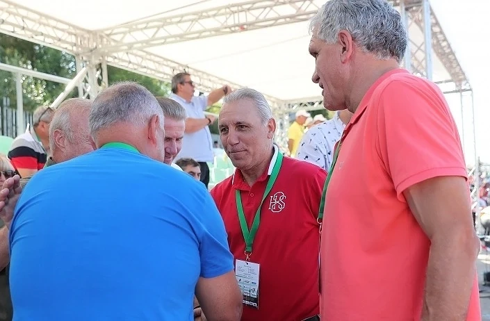 Сашо Везенков се оттегли от спорта, влиза в политиката