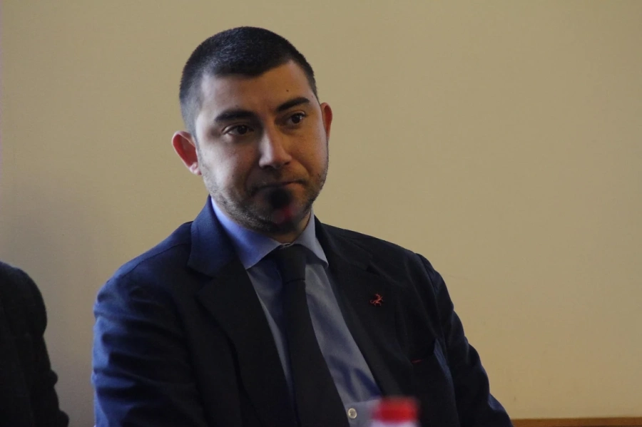 Карлос Контрера: Много зле прикрита манипулация е Манолова да разчита на БСП