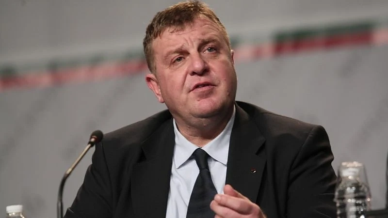 Каракачанов: Няма теч на информация за паниката за отнемането на ромски деца. МО е невинно 
