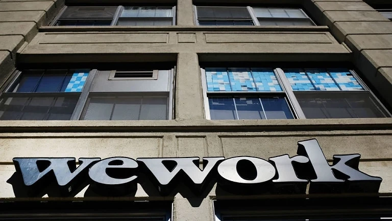 SoftBank поема контрола над WeWork