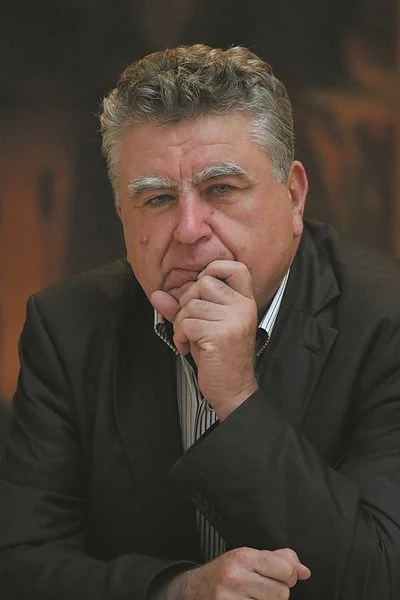 Марин Георгиев: Мая Манолова води хорото на БКП