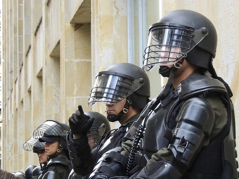 Броят на жертвите при протестите в Чили достигна 13 души
