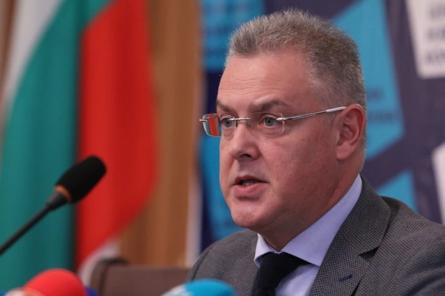 ЦИК: Преференция пренарежда 16 от листите за общински съветници