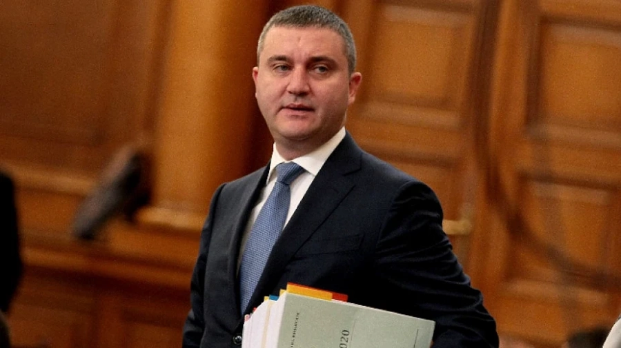Горанов: Бюджет 2020 с повече пари за образование и здравеопазване 
