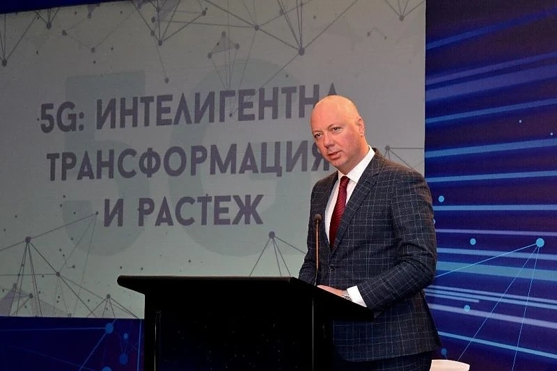 Свалят таксите за ефира, телекомите с облекчен режим за градене на 5G мрежи