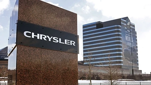 PSA и Fiat Chrysler съобщиха на служителите си за сливането