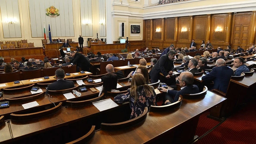 Данъчните ще получават данни за трансгранични схеми с потенциален риск