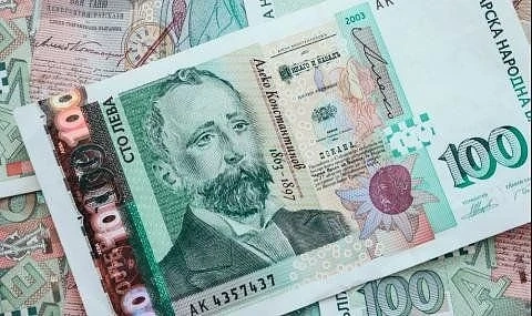 За първи път средният осигурителен доход надхвърли 1000 лева