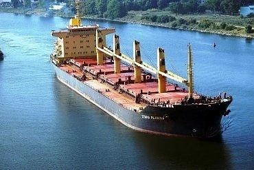 Издирването на моряците ни в Норвежко море се прекратява