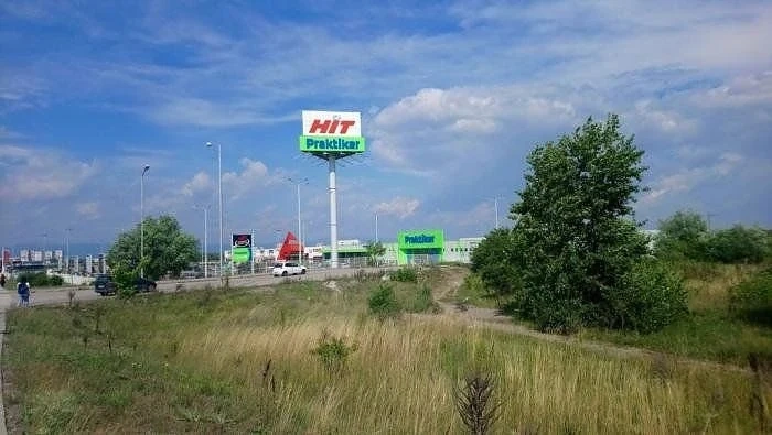 Вдигат ново Модерно предградие в Модерно предградие, няма място за детска градина