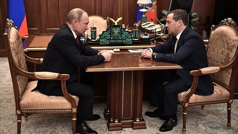 Реформите на Путин или пътят към вечното му царуване