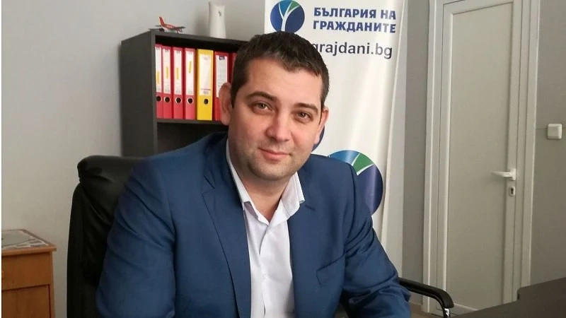 Председателят на ДБГ: Вотът на недоверие е процедурен трик на БСП с нищожни шансове