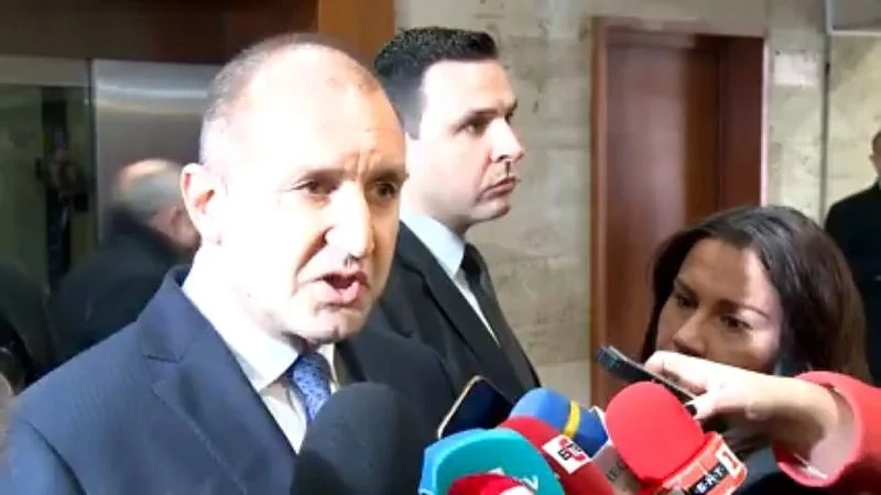 Румен Радев: Каква е връзката Борисов - Гешев? Дали не набелязват неудобни?